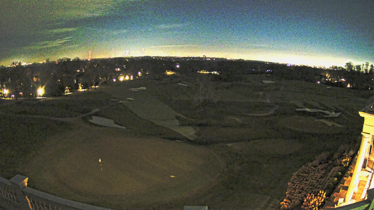 Thumbnail for current weather camera view from Washington Golf and Country Club in Arlington, Virginia