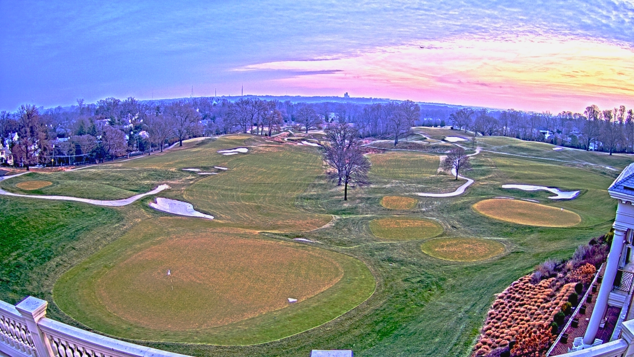 Thumbnail for current weather camera view from Washington Golf and Country Club in Arlington, Virginia