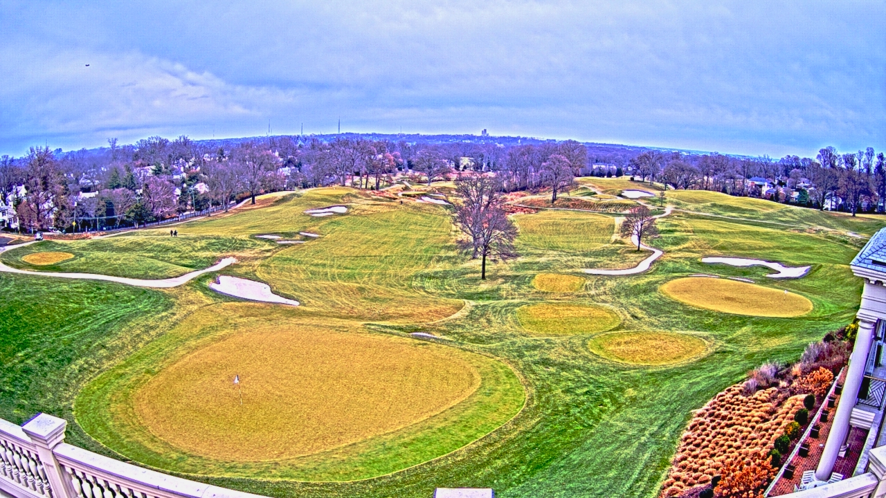 Thumbnail for current weather camera view from Washington Golf and Country Club in Arlington, Virginia