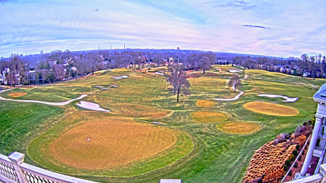 Thumbnail for current weather camera view from Washington Golf and Country Club in Arlington, Virginia