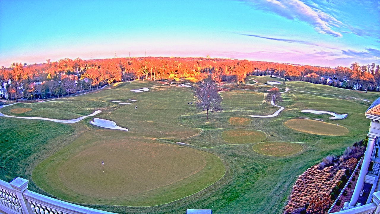 Thumbnail for current weather camera view from Washington Golf and Country Club in Arlington, Virginia