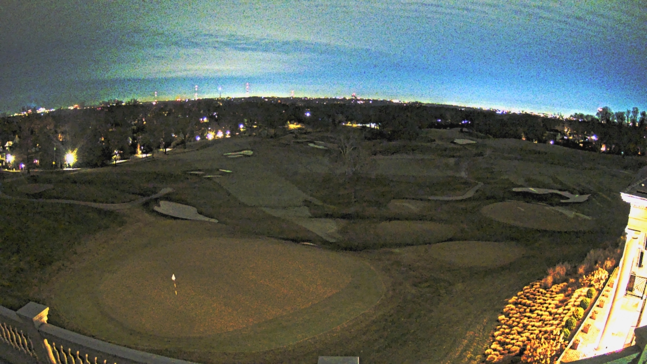 Thumbnail for current weather camera view from Washington Golf and Country Club in Arlington, Virginia