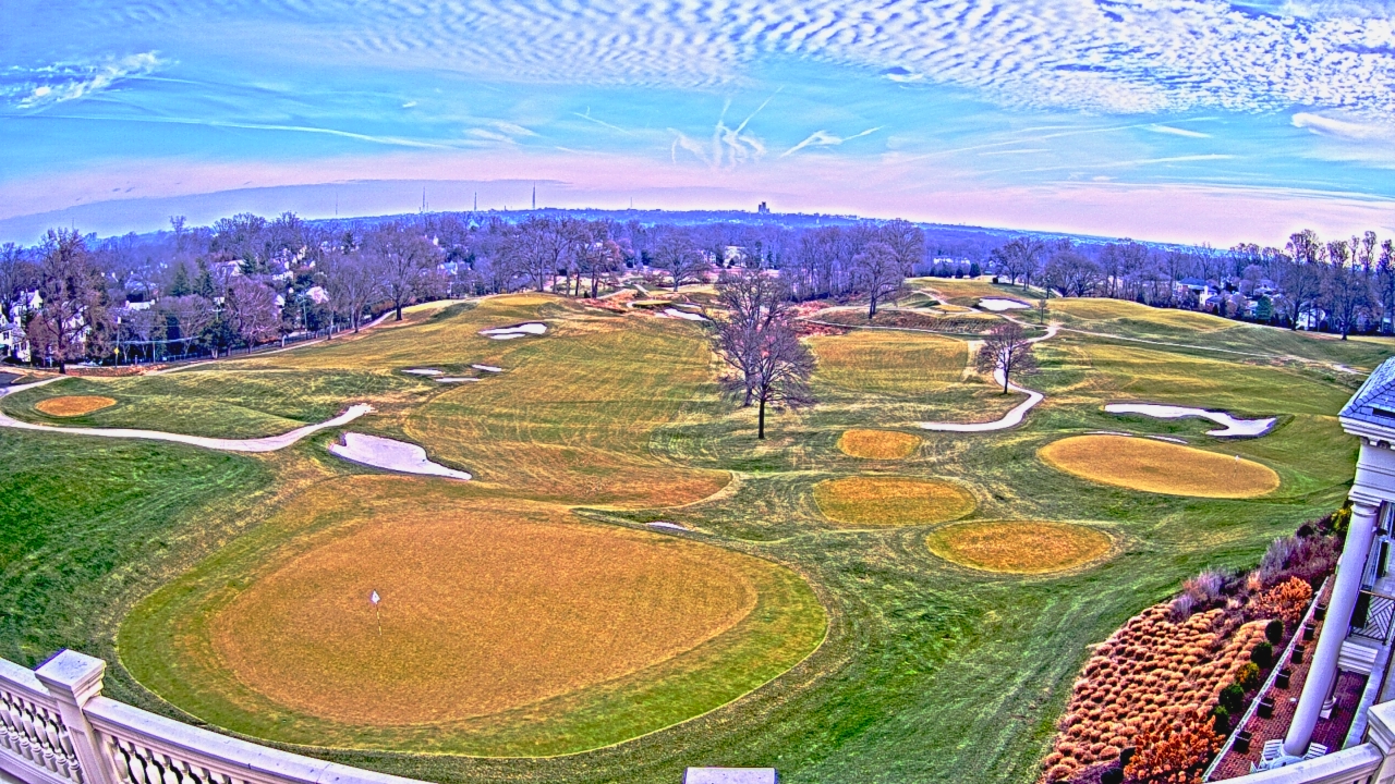 Thumbnail for current weather camera view from Washington Golf and Country Club in Arlington, Virginia