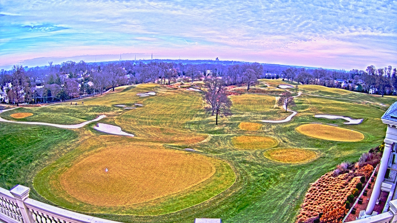 Thumbnail for current weather camera view from Washington Golf and Country Club in Arlington, Virginia