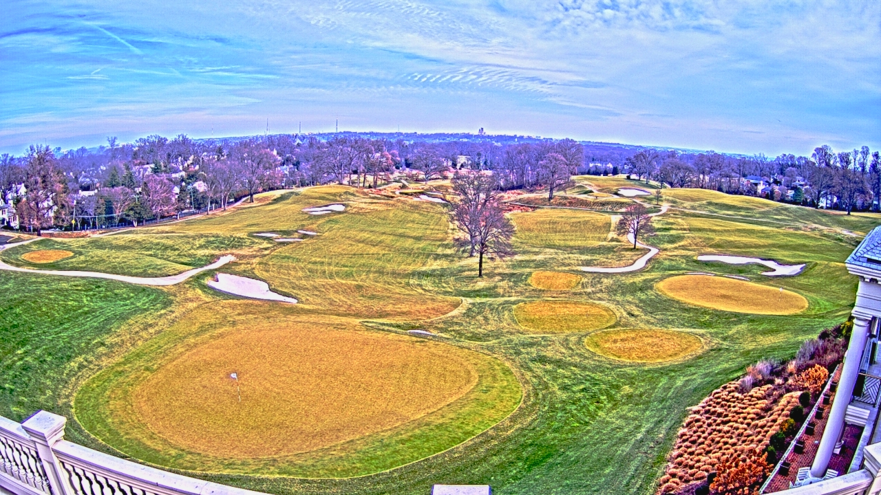 Thumbnail for current weather camera view from Washington Golf and Country Club in Arlington, Virginia