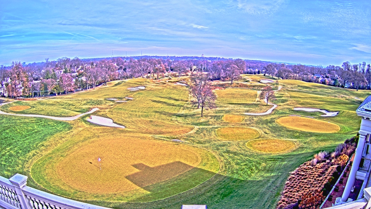 Thumbnail for current weather camera view from Washington Golf and Country Club in Arlington, Virginia