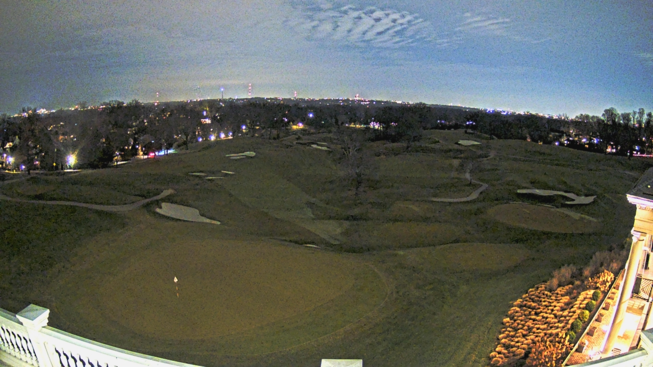 Thumbnail for current weather camera view from Washington Golf and Country Club in Arlington, Virginia