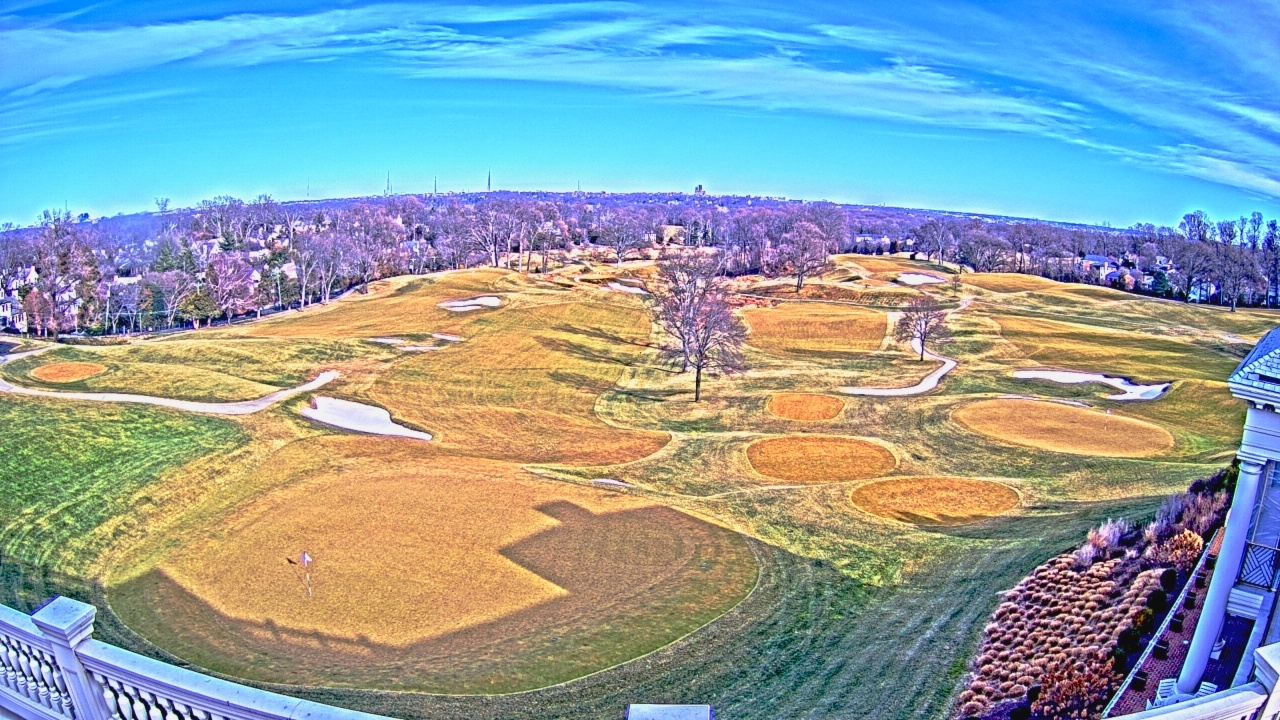 Thumbnail for current weather camera view from Washington Golf and Country Club in Arlington, Virginia