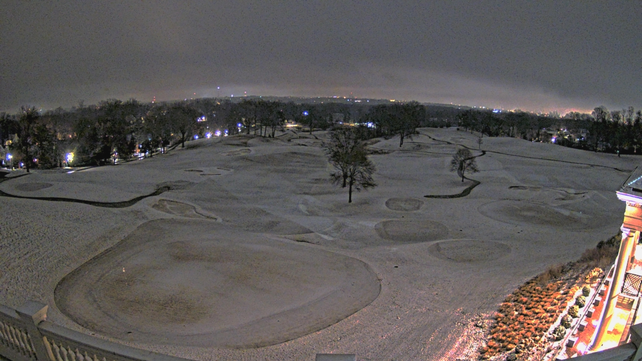 Thumbnail for current weather camera view from Washington Golf and Country Club in Arlington, Virginia