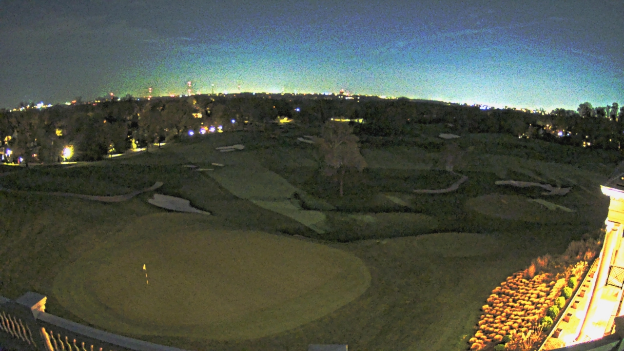 Thumbnail for current weather camera view from Washington Golf and Country Club in Arlington, Virginia