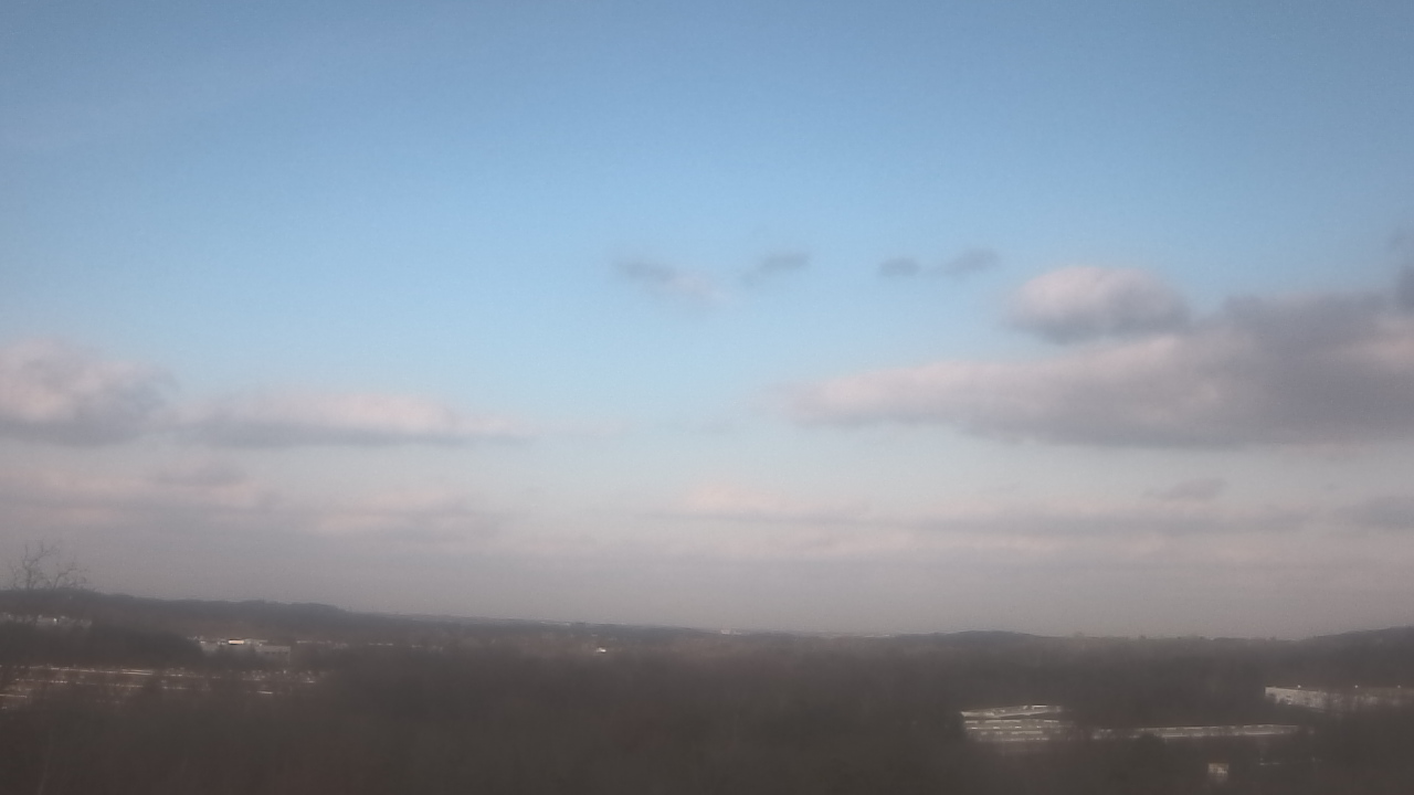 Thumbnail for current weather camera view from Anne Arundel CC at AMIL in Hanover, Maryland