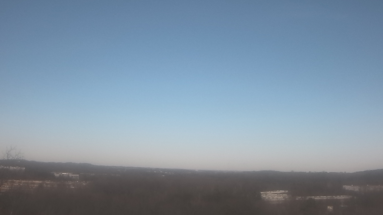 Thumbnail for current weather camera view from Anne Arundel CC at AMIL in Hanover, Maryland