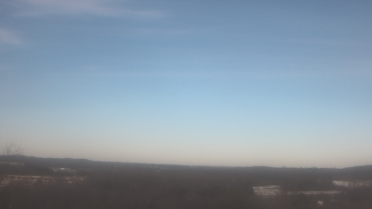 Thumbnail for current weather camera view from Anne Arundel CC at AMIL in Hanover, Maryland