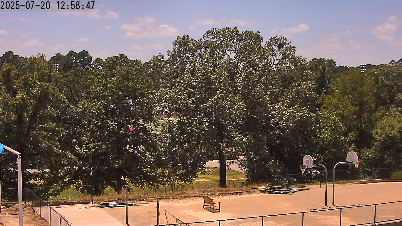 Thumbnail for current weather camera view from All Saints Episcopal School in Tyler, Texas