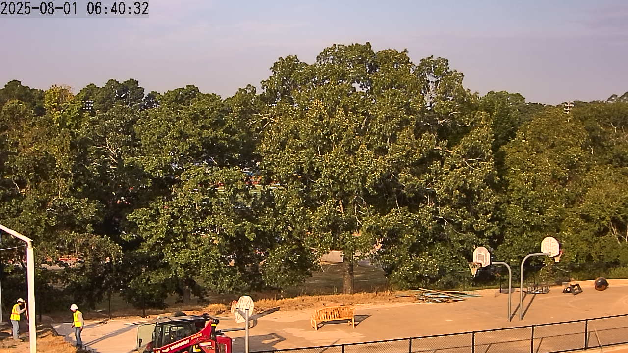 Thumbnail for current weather camera view from All Saints Episcopal School in Tyler, Texas