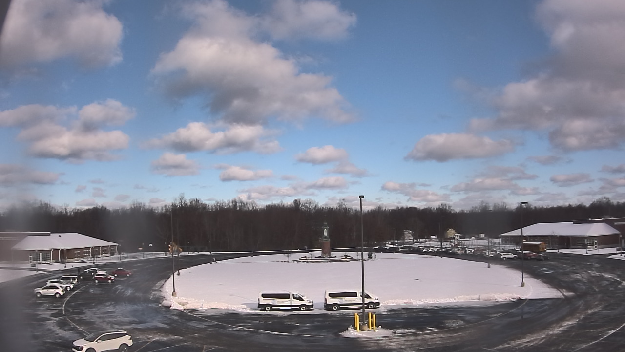 Thumbnail for current weather camera view from AACS Primary Campus in Ashtabula, Ohio