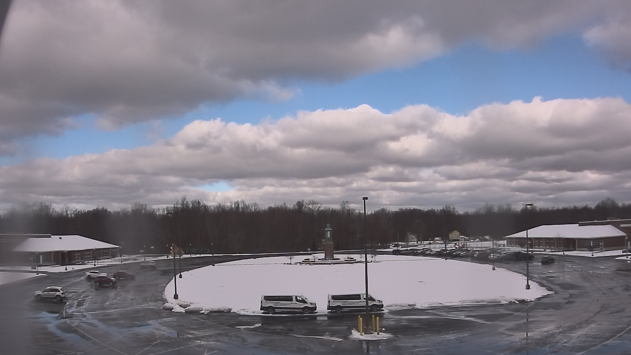 Thumbnail for current weather camera view from AACS Primary Campus in Ashtabula, Ohio