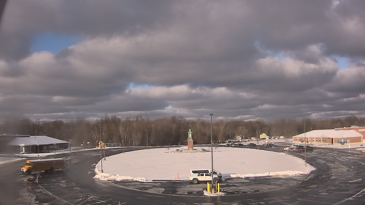 Thumbnail for current weather camera view from AACS Primary Campus in Ashtabula, Ohio