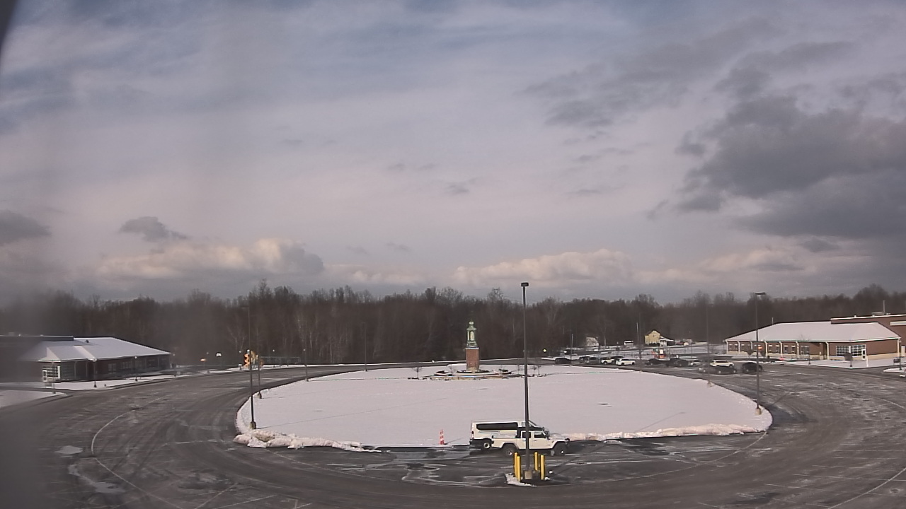 Thumbnail for current weather camera view from AACS Primary Campus in Ashtabula, Ohio