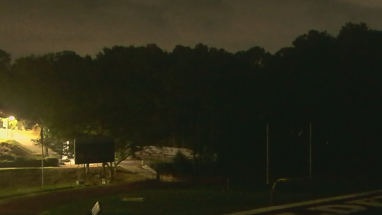 Thumbnail for current weather camera view from Holy Innocents Episcopal School in Sandy Springs, Georgia