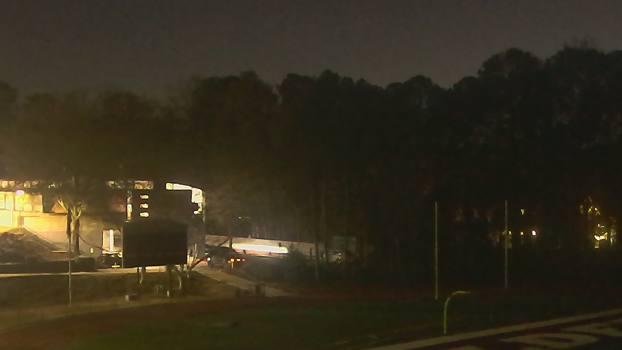 Thumbnail for current weather camera view from Holy Innocents Episcopal School in Sandy Springs, Georgia