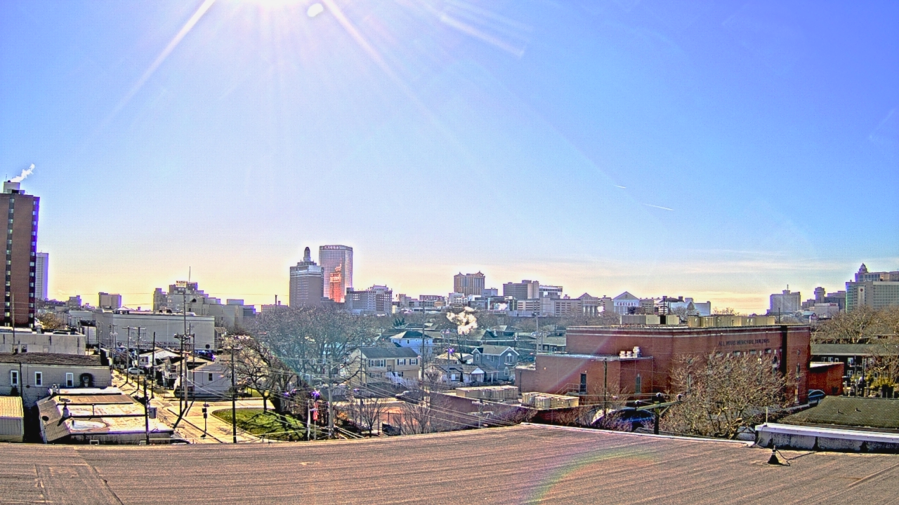 Thumbnail for current weather camera view from New York Avenue ES in Atlantic City, New Jersey