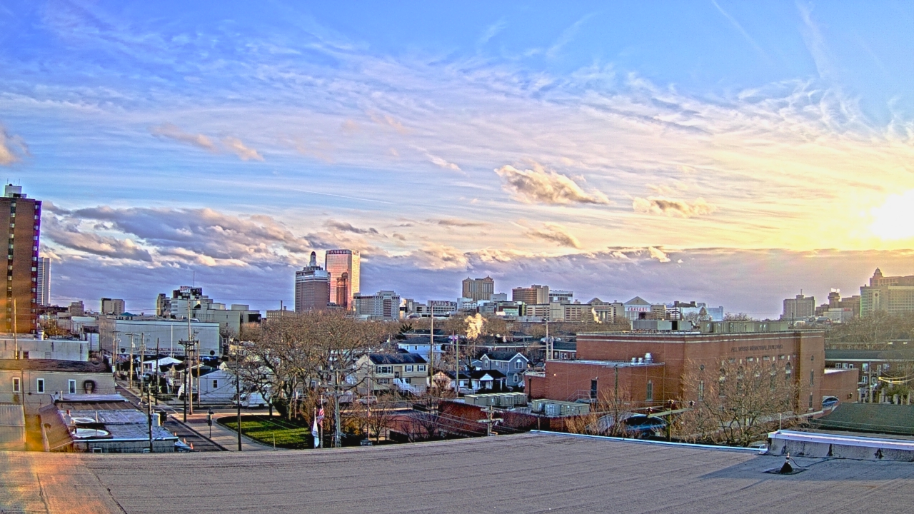Thumbnail for current weather camera view from New York Avenue ES in Atlantic City, New Jersey