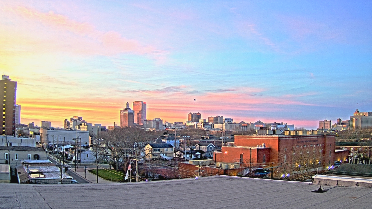 Thumbnail for current weather camera view from New York Avenue ES in Atlantic City, New Jersey