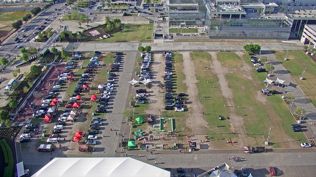 Thumbnail for current weather camera view from Mercedes Benz Stadium in Atlanta, Georgia
