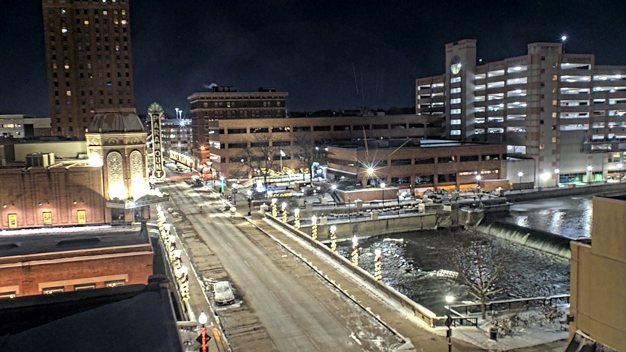 Thumbnail for current weather camera view from City of Aurora IL in Aurora, Illinois