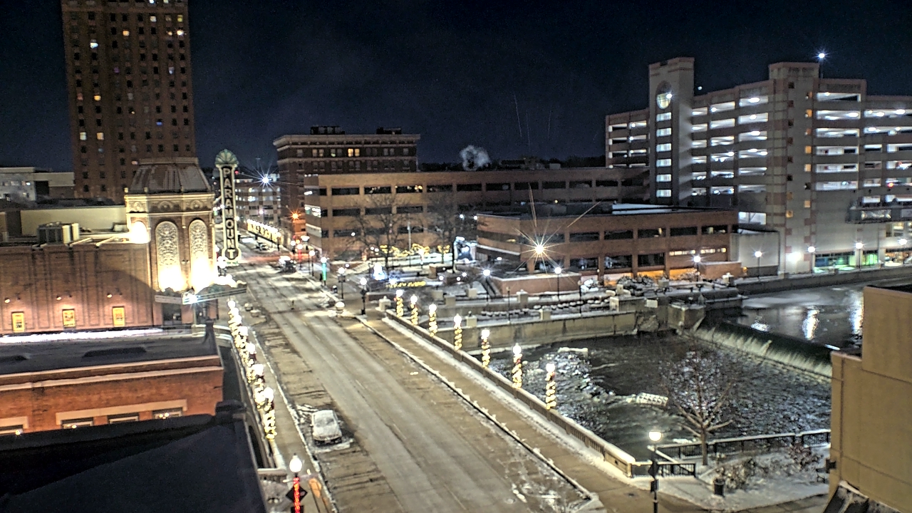 Thumbnail for current weather camera view from City of Aurora IL in Aurora, Illinois
