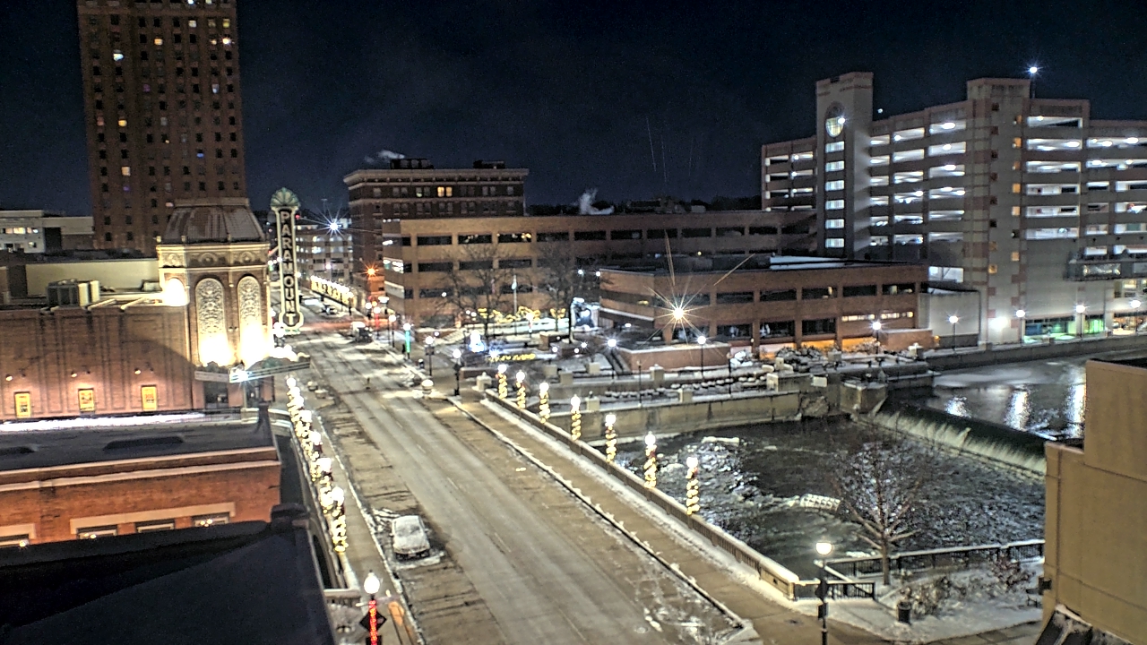Thumbnail for current weather camera view from City of Aurora IL in Aurora, Illinois
