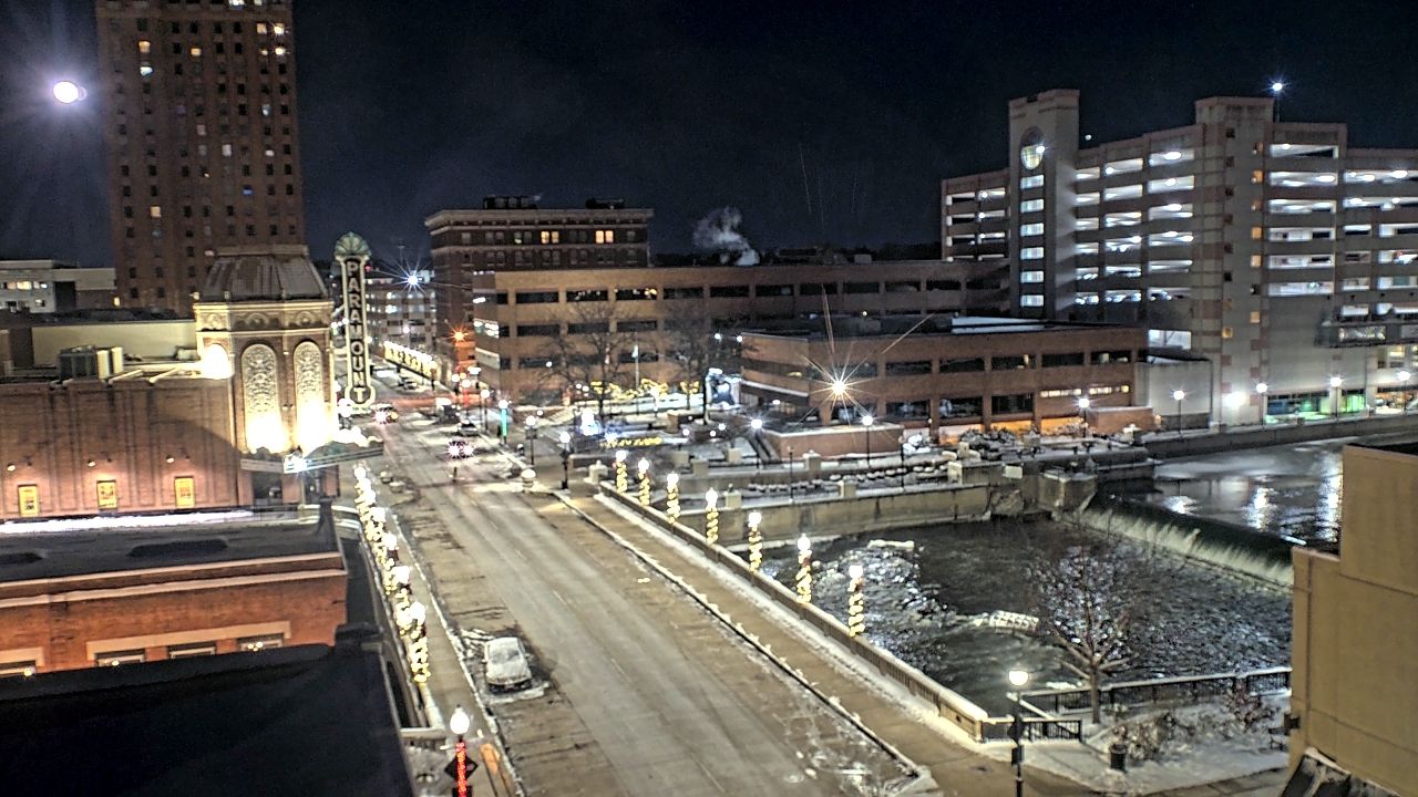Thumbnail for current weather camera view from City of Aurora IL in Aurora, Illinois