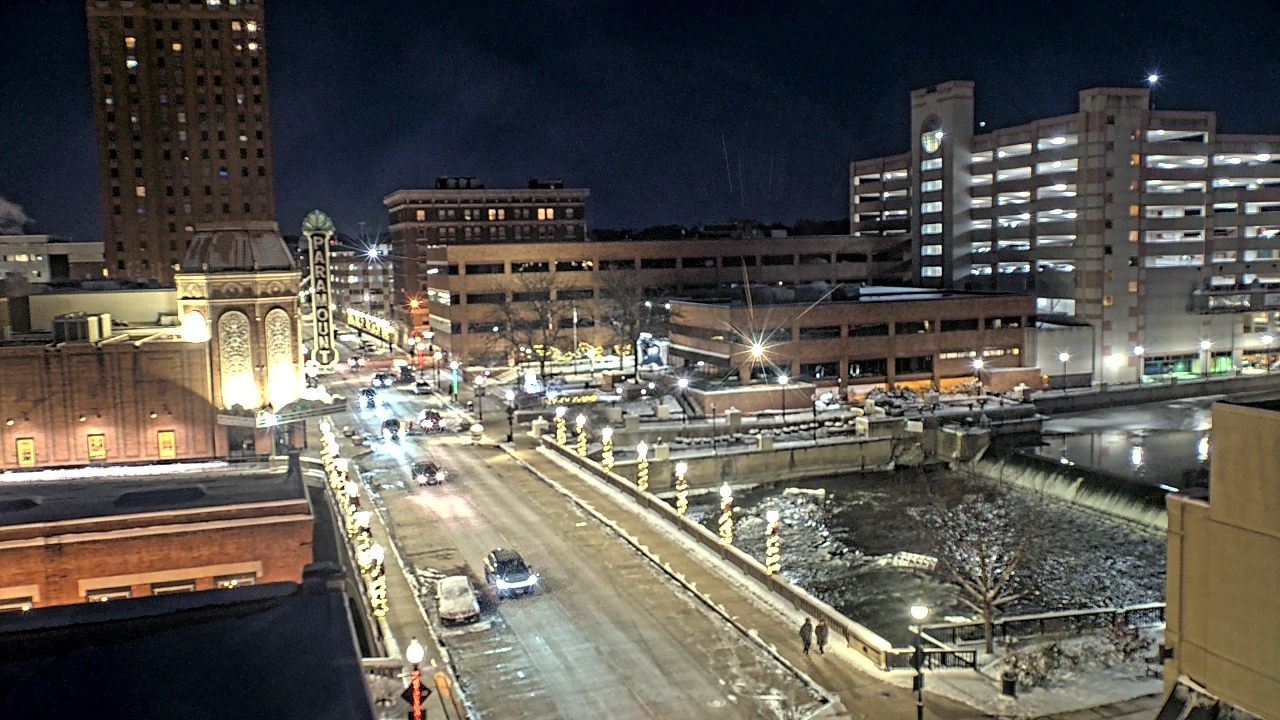 Thumbnail for current weather camera view from City of Aurora IL in Aurora, Illinois