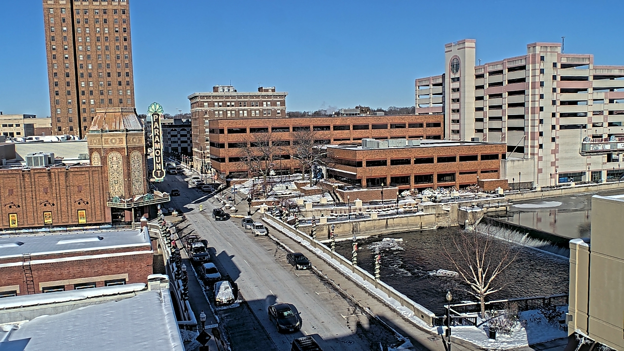 Thumbnail for current weather camera view from City of Aurora IL in Aurora, Illinois