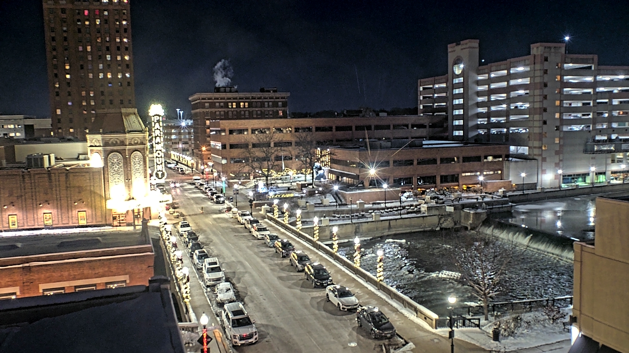 Thumbnail for current weather camera view from City of Aurora IL in Aurora, Illinois