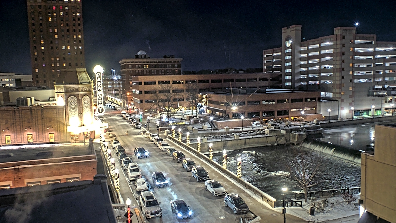 Thumbnail for current weather camera view from City of Aurora IL in Aurora, Illinois