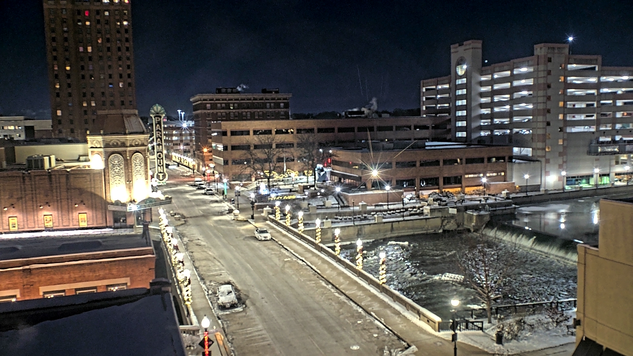 Thumbnail for current weather camera view from City of Aurora IL in Aurora, Illinois