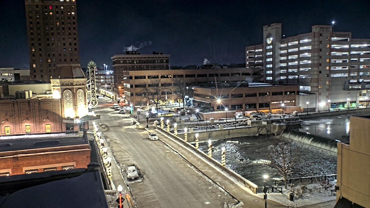 Thumbnail for current weather camera view from City of Aurora IL in Aurora, Illinois