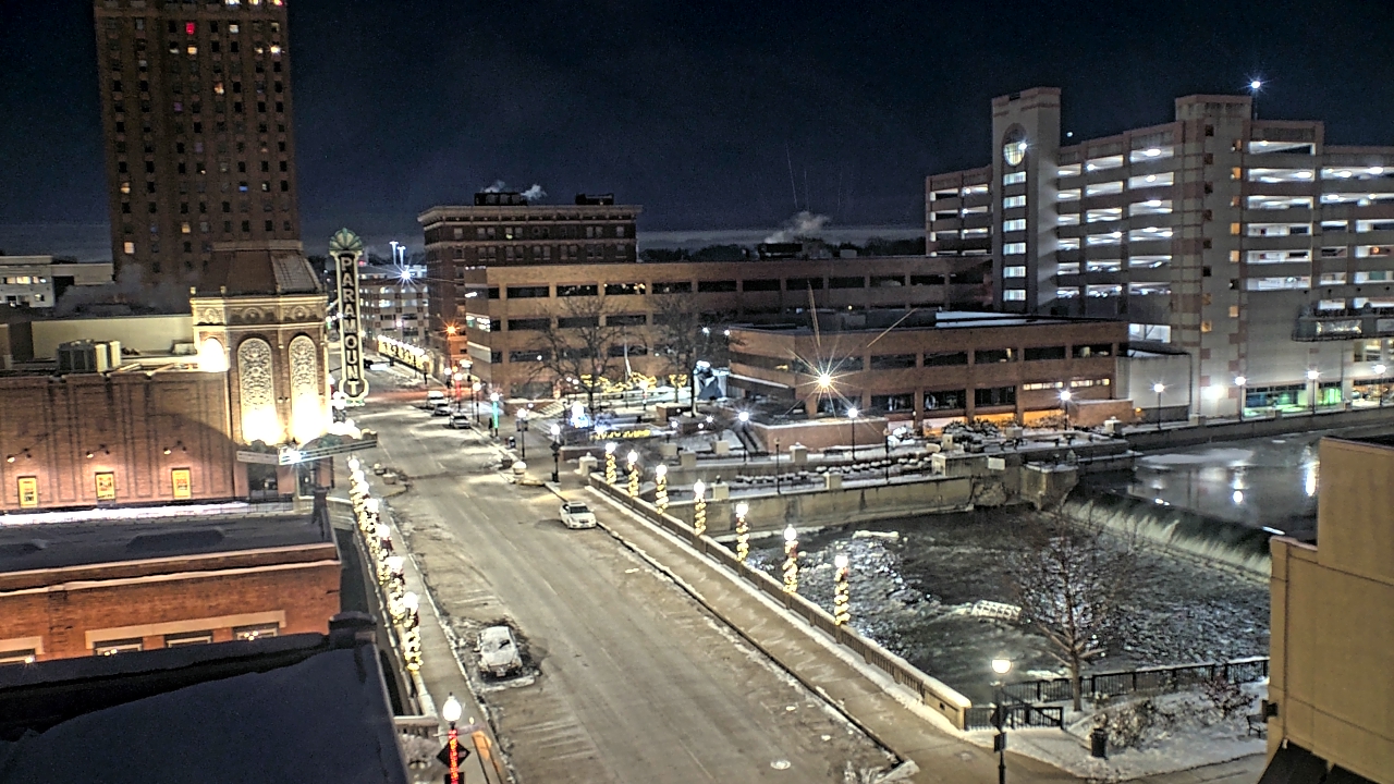 Thumbnail for current weather camera view from City of Aurora IL in Aurora, Illinois