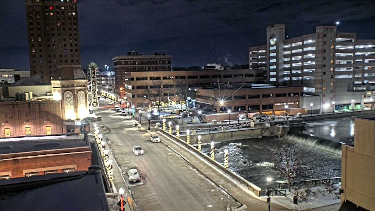 Thumbnail for current weather camera view from City of Aurora IL in Aurora, Illinois