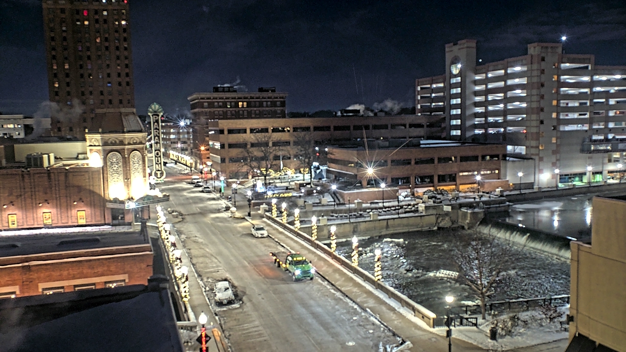 Thumbnail for current weather camera view from City of Aurora IL in Aurora, Illinois