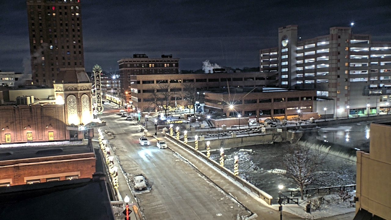 Thumbnail for current weather camera view from City of Aurora IL in Aurora, Illinois