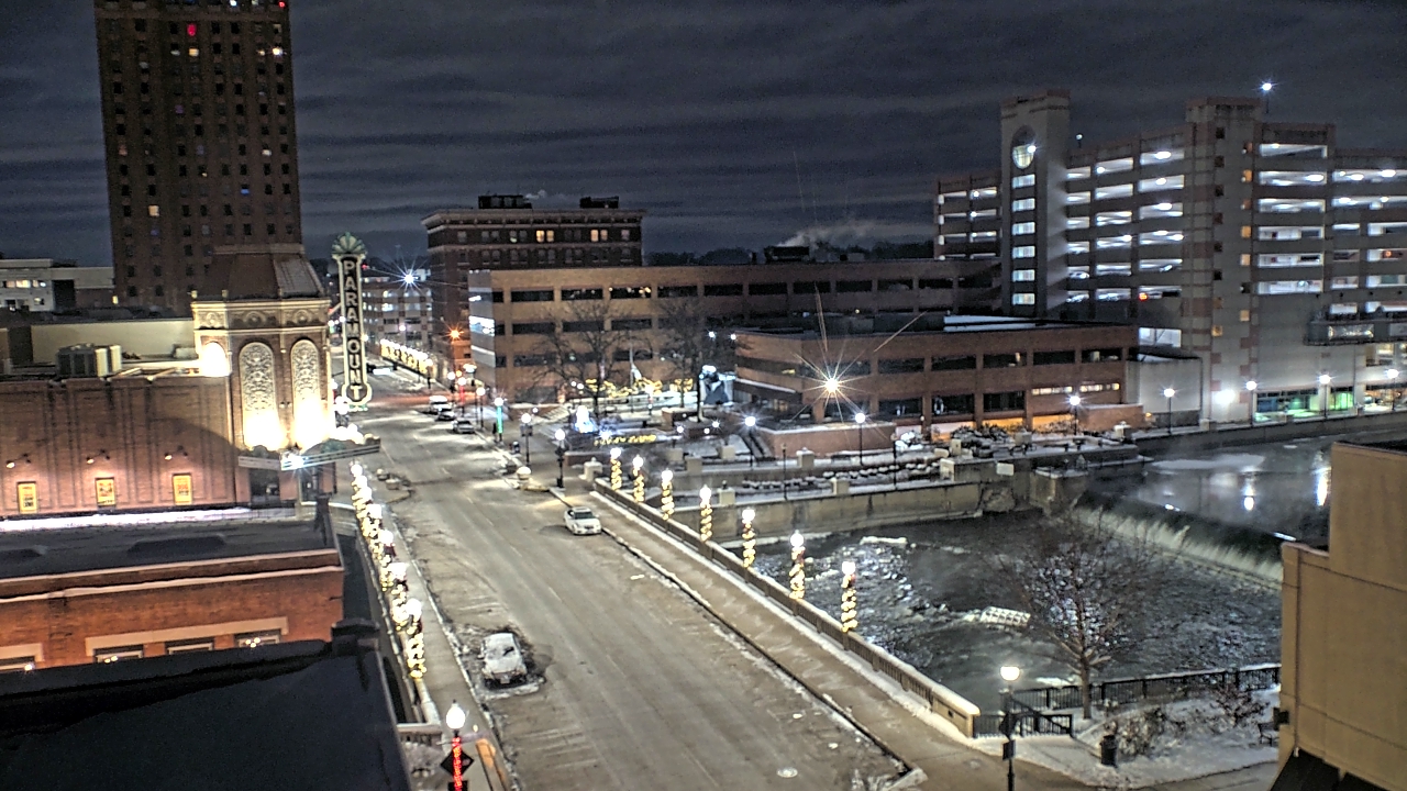 Thumbnail for current weather camera view from City of Aurora IL in Aurora, Illinois
