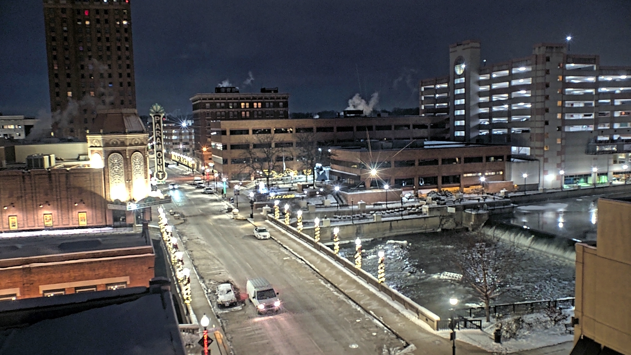 Thumbnail for current weather camera view from City of Aurora IL in Aurora, Illinois