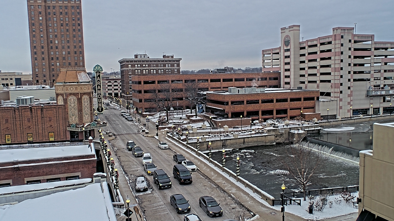 Thumbnail for current weather camera view from City of Aurora IL in Aurora, Illinois