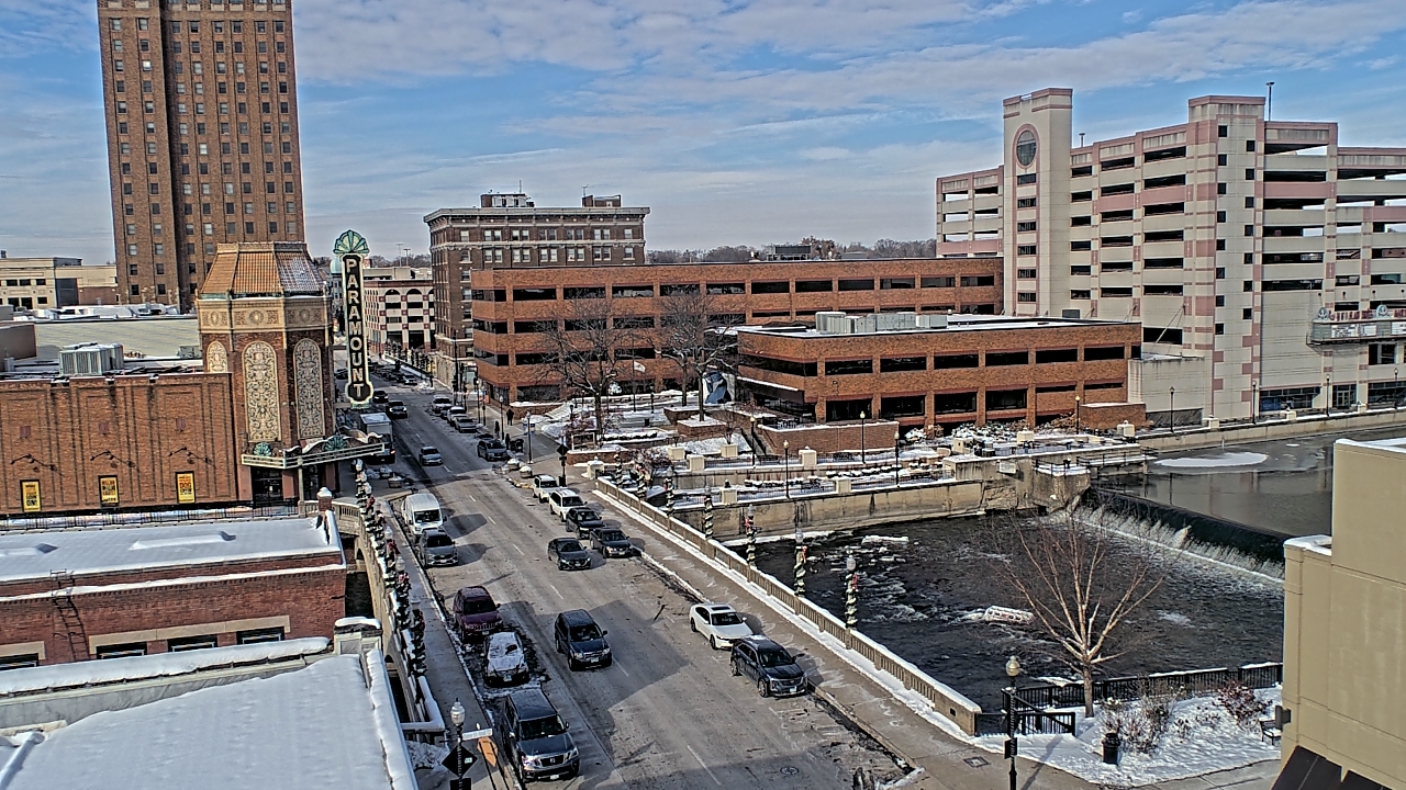 Thumbnail for current weather camera view from City of Aurora IL in Aurora, Illinois