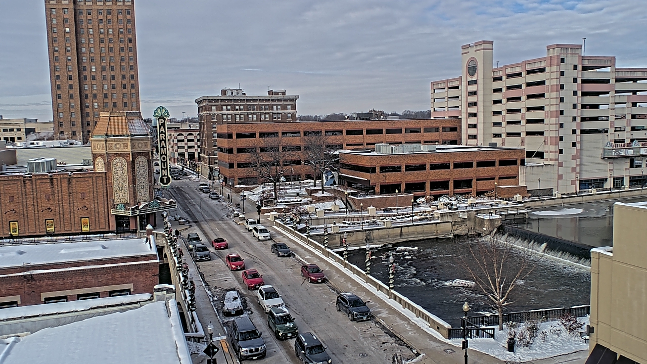 Thumbnail for current weather camera view from City of Aurora IL in Aurora, Illinois