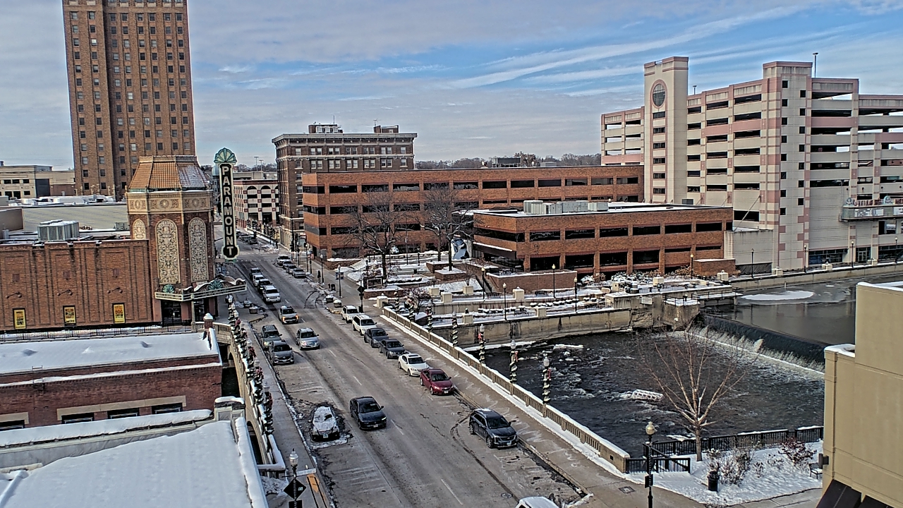 Thumbnail for current weather camera view from City of Aurora IL in Aurora, Illinois