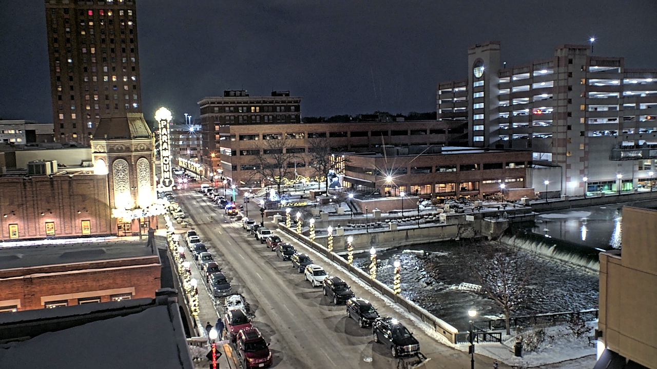 Thumbnail for current weather camera view from City of Aurora IL in Aurora, Illinois